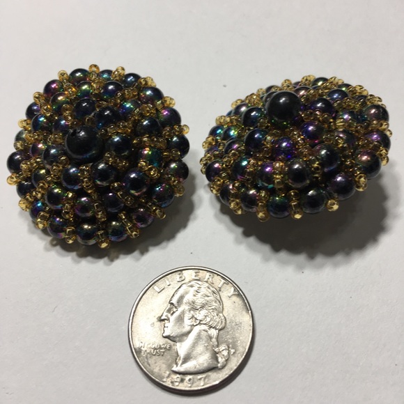 Vintage Cluster Bead AB Clip Earrings - Picture 7 of 8